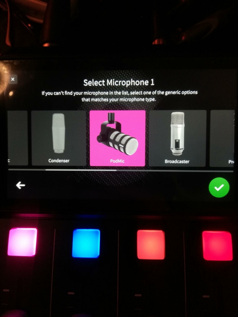select mic in the rodecaster duo